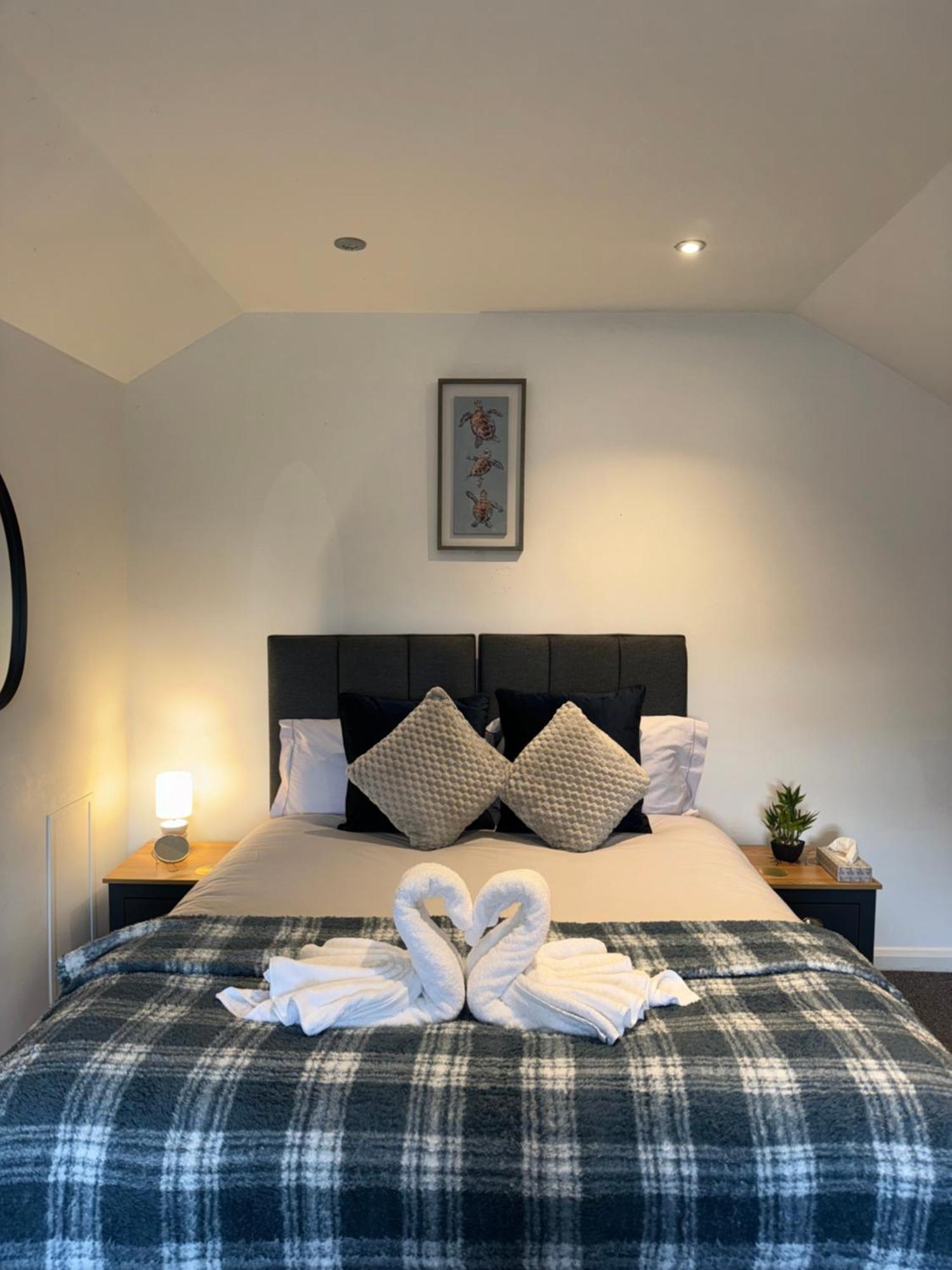 Cosy Countryside Stay- Waters Upton, Telford Ngoại thất bức ảnh