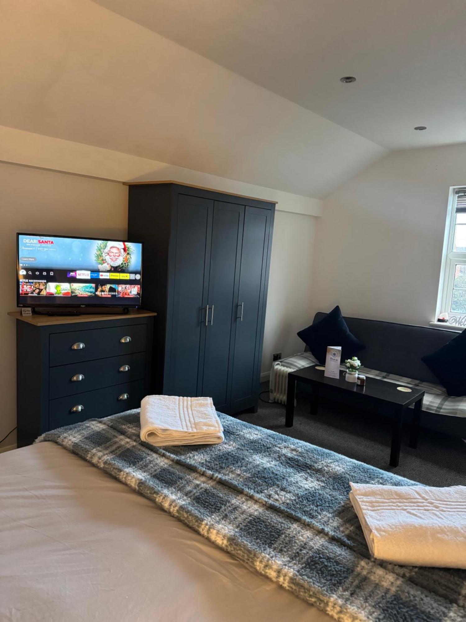 Cosy Countryside Stay- Waters Upton, Telford Ngoại thất bức ảnh